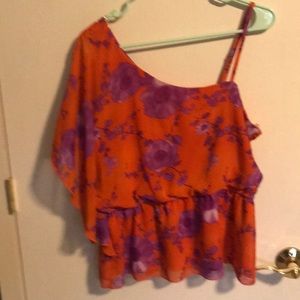 One shoulder top sz XL